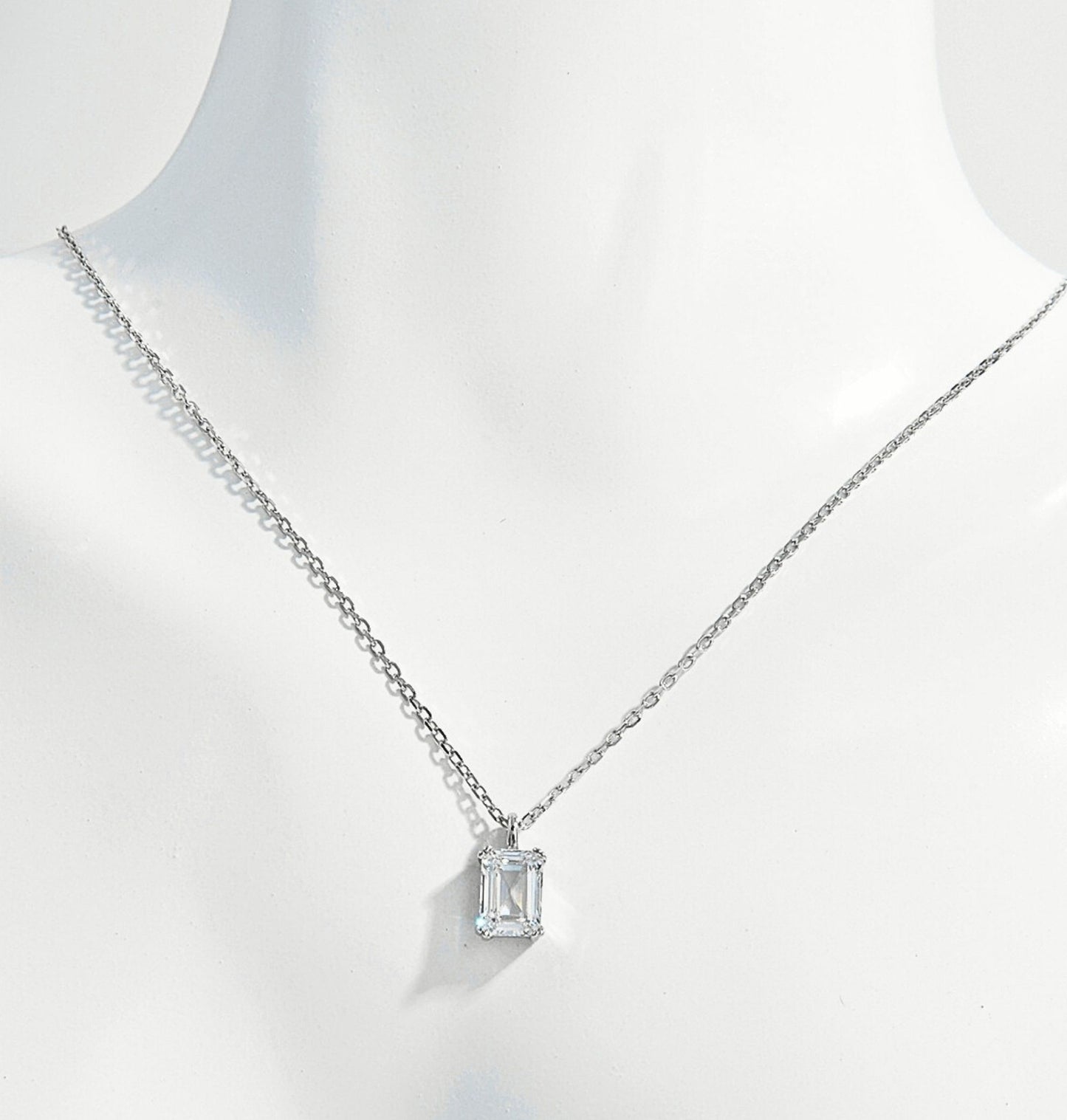 Minimalist Silver Necklace, 925 Sterling Silver Zircon Pendant Jewelry, Perfect for Unique Gift Idea, Minimalist Jewelry, Gift for Her