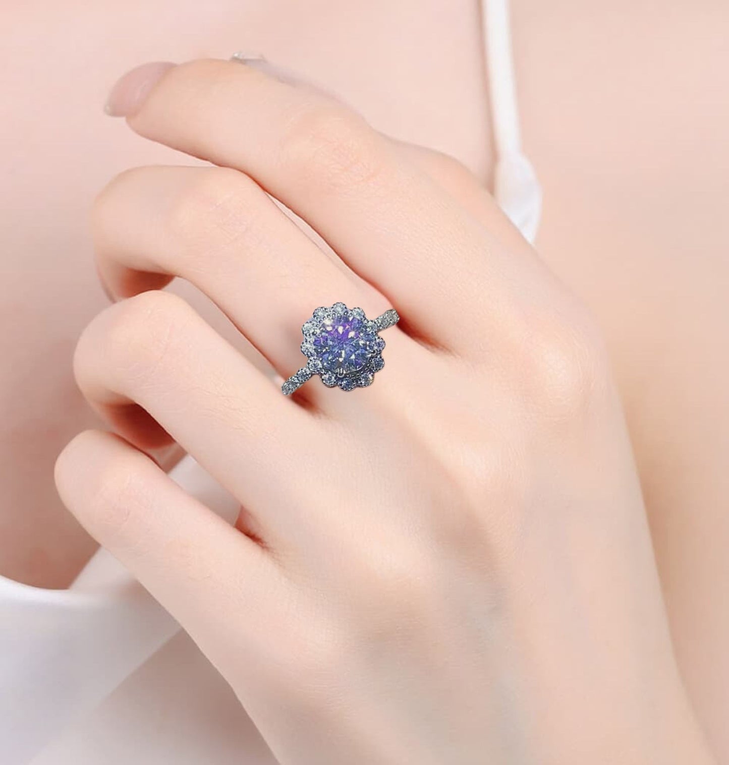 Minimalist Silver Ring Women, 1.5 Carat Moissanite Floral Cluster Ring for Elegant Charm, Perfect Gift for Her