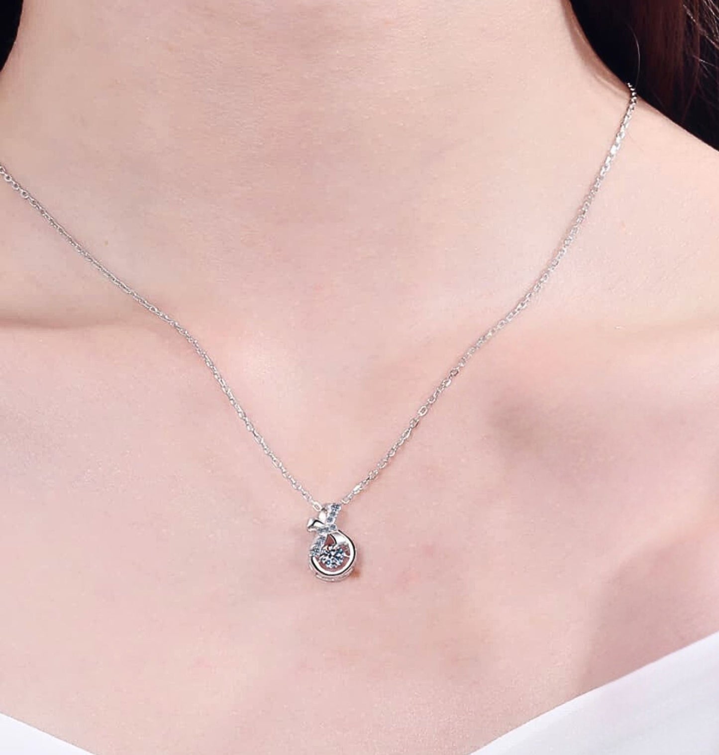 Silver Necklace, Unique Moissanite 925 Sterling Silver Necklace, Perfect for Everyday Wear, Gift for Her, Minimalist Moissanite Necklace