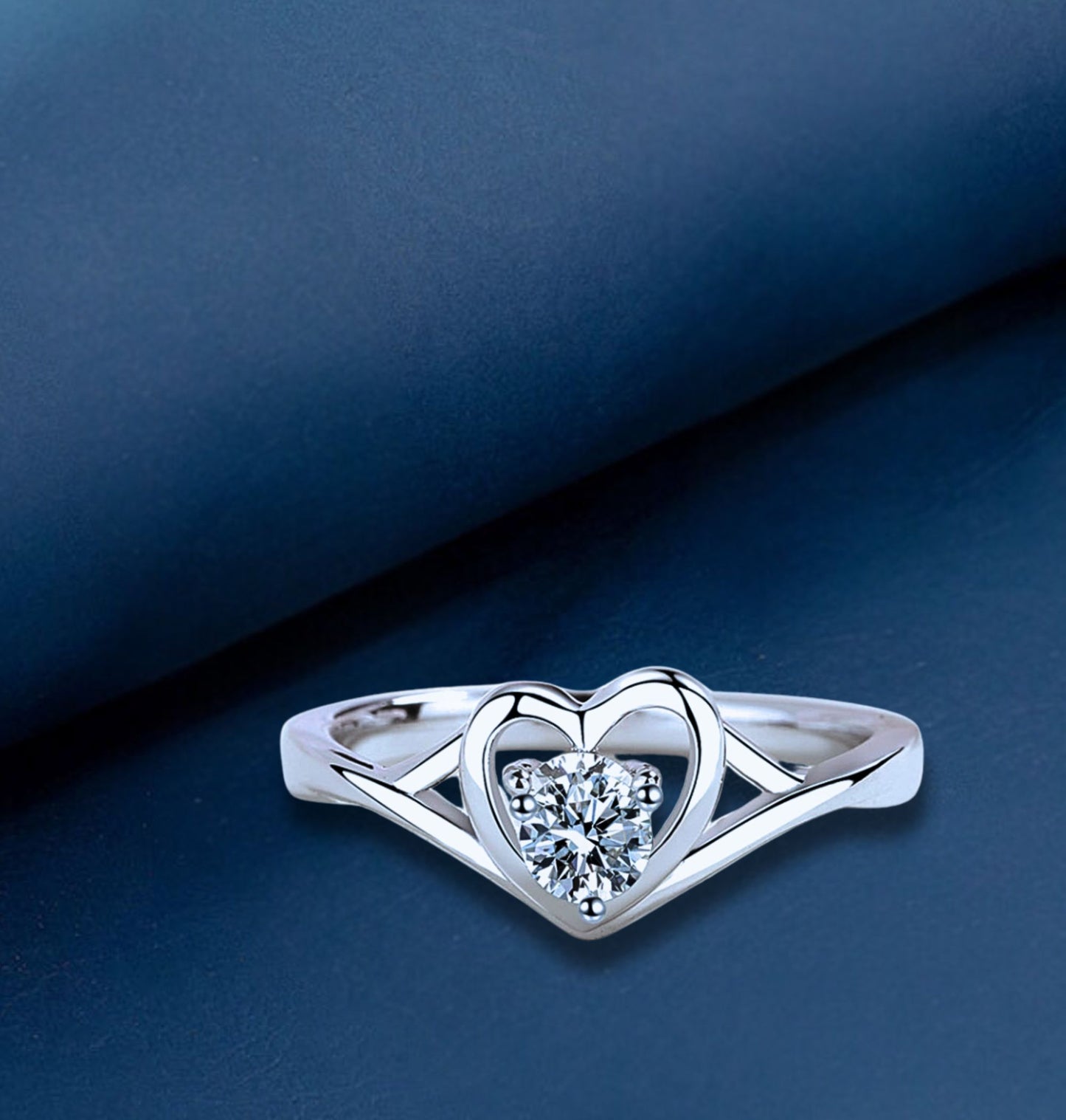 Sterling Silver Ring Women, Unique Moissanite Heart Design, Elegant Silver Ring for Everyday Wear, Perfect Gift for Her